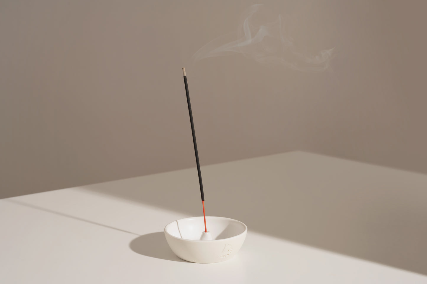 Incense holder - round